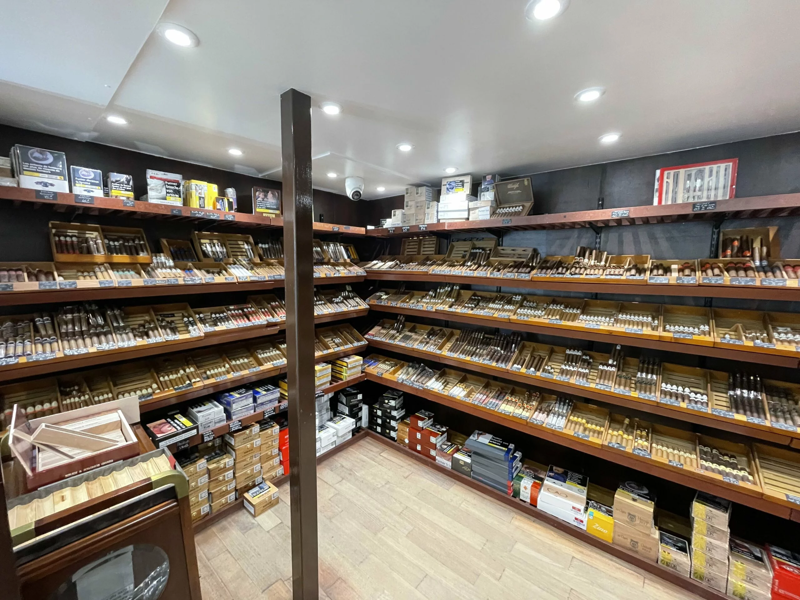 découvrez notre sélection exclusive de cigares à levallois-perret, alliant qualité et savoir-faire pour les amateurs exigeants.