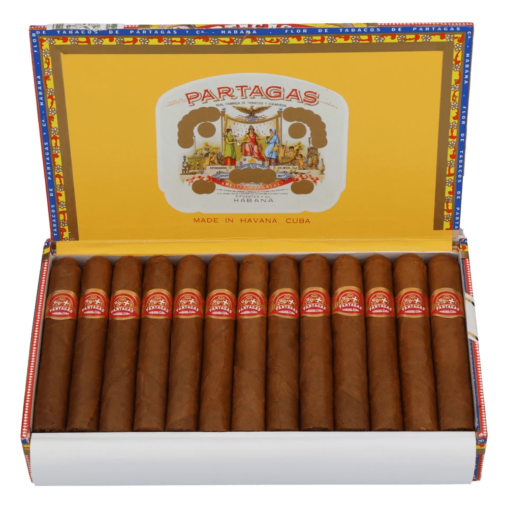 découvrez les cigares courts partagas, alliant richesse aromatique et finesse en format compact, parfaits pour une pause détente pleine de saveurs.