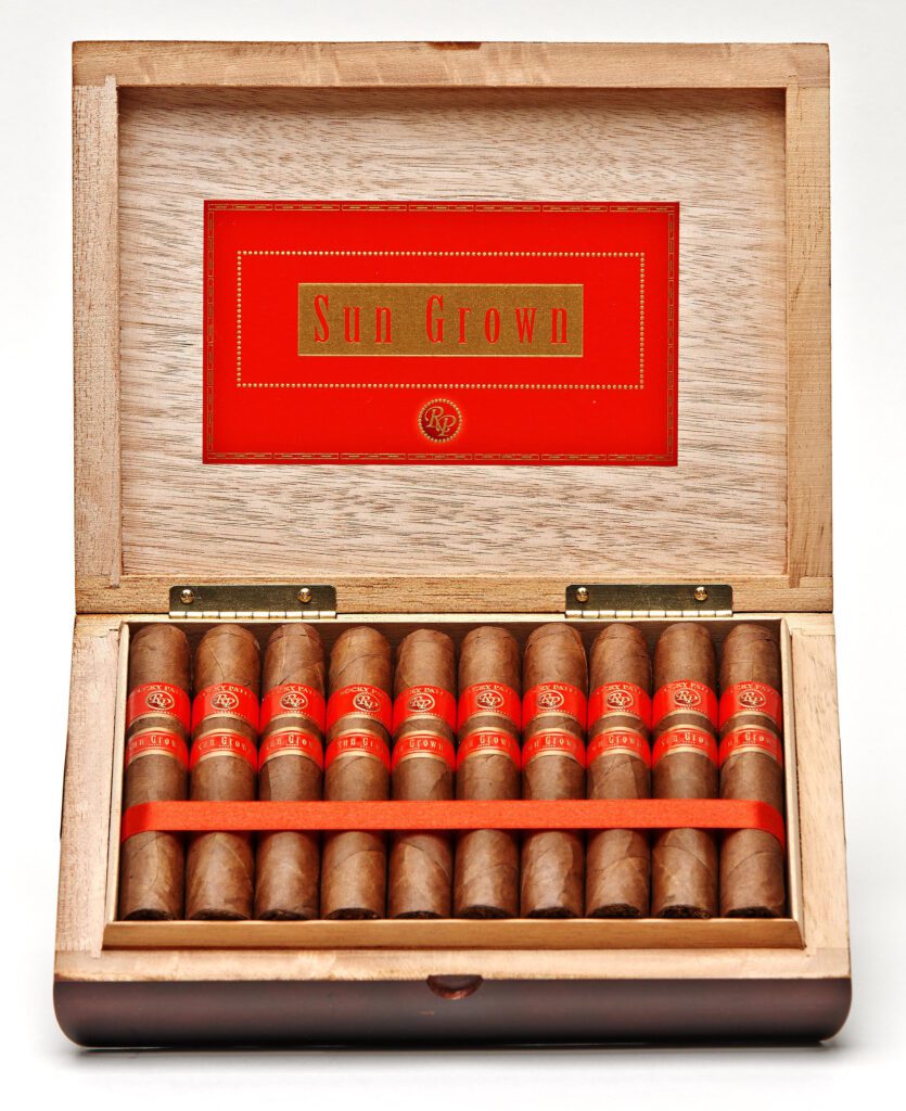 découvrez le cigare rocky patel sun grown, célèbre pour son goût riche et sa qualité exceptionnelle, offrant une expérience de fumage intense et raffinée.