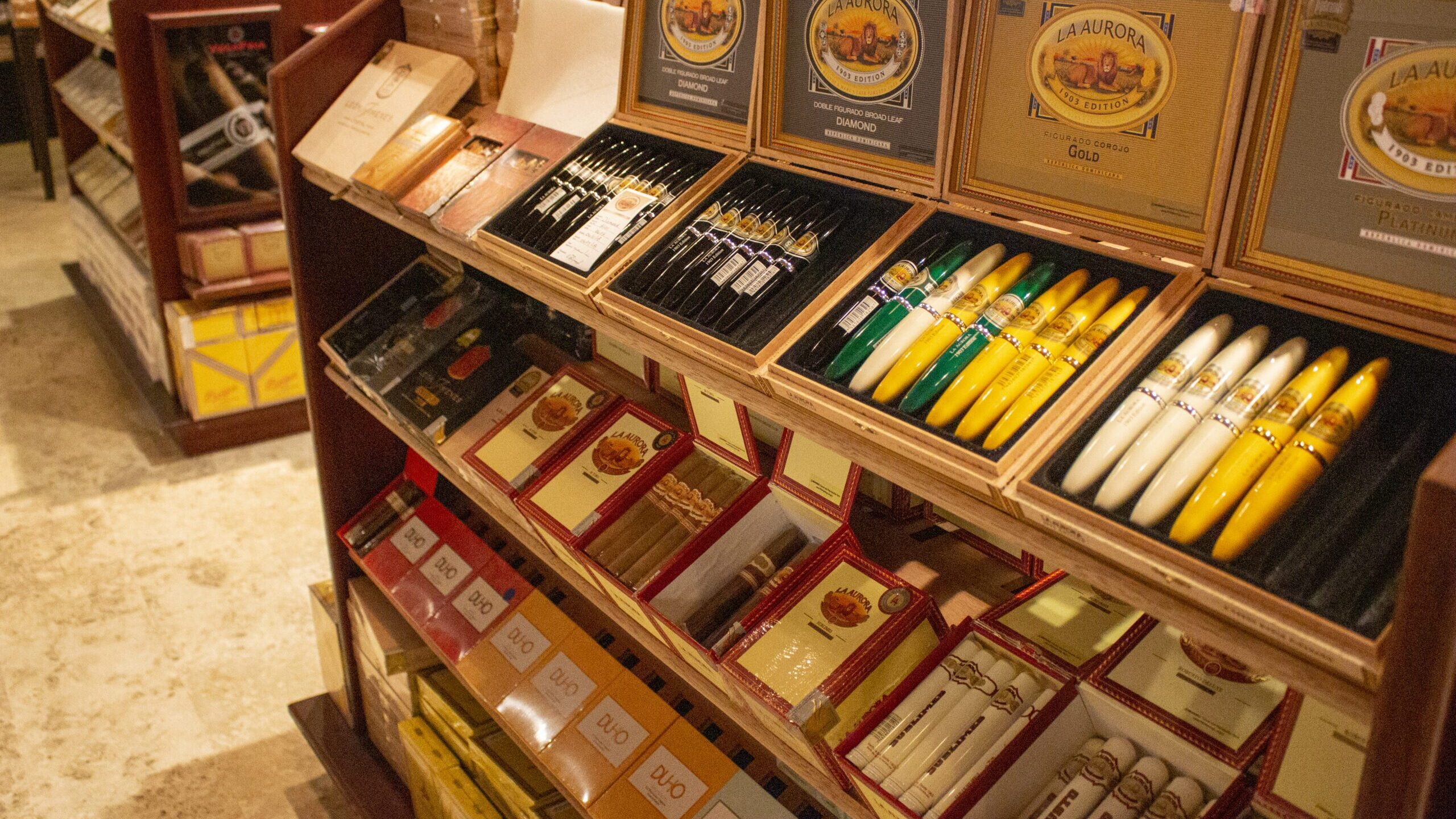 découvrez notre boutique de cigares à saint-priest 69800, offrant une large sélection de cigares de qualité, accessoires et conseils pour les amateurs.