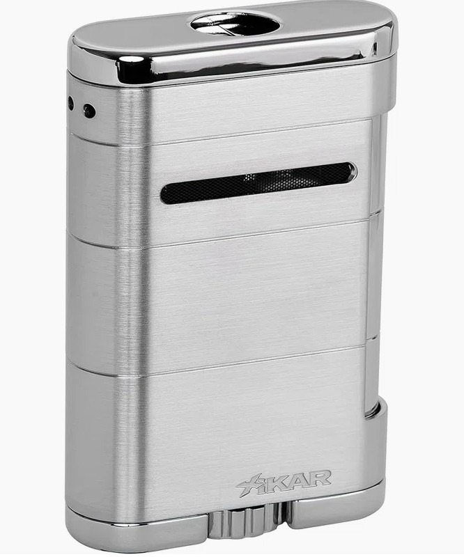 découvrez les briquets xikar, alliant design élégant et performance fiable pour tous vos besoins d'allumage. parfaits pour les amateurs de cigare et d'extérieur.